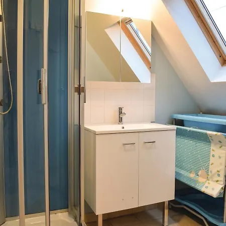 Two-bedroom Holiday In *