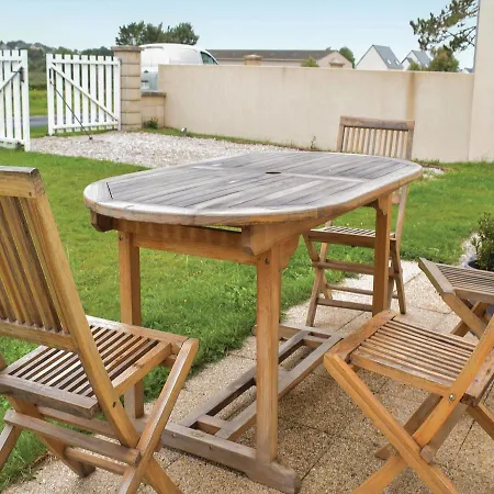 Two-bedroom Holiday In